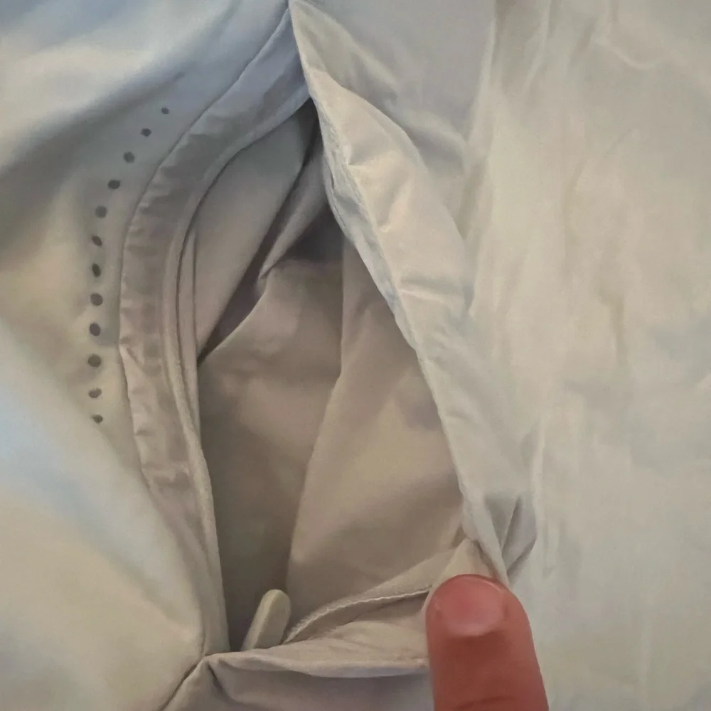 Lululemon Athletica Down for it all vest - Picture 4 of 5